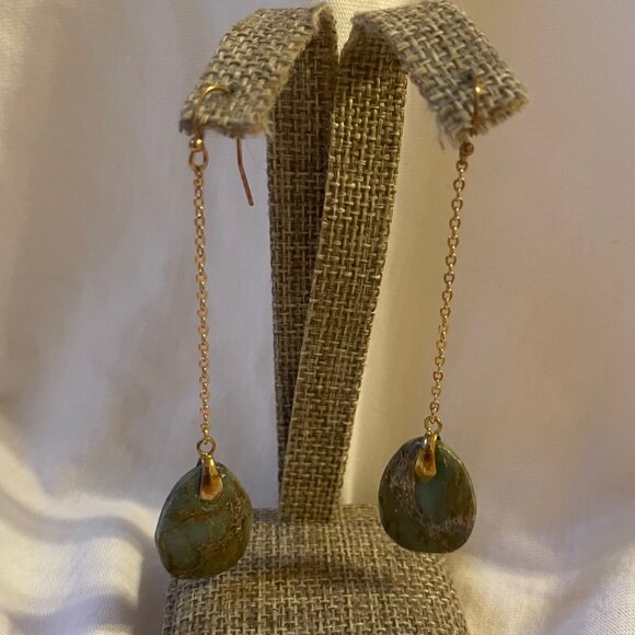 Long Gold-Chain Earrings with Green Marbled Drops - Picture 1 of 4